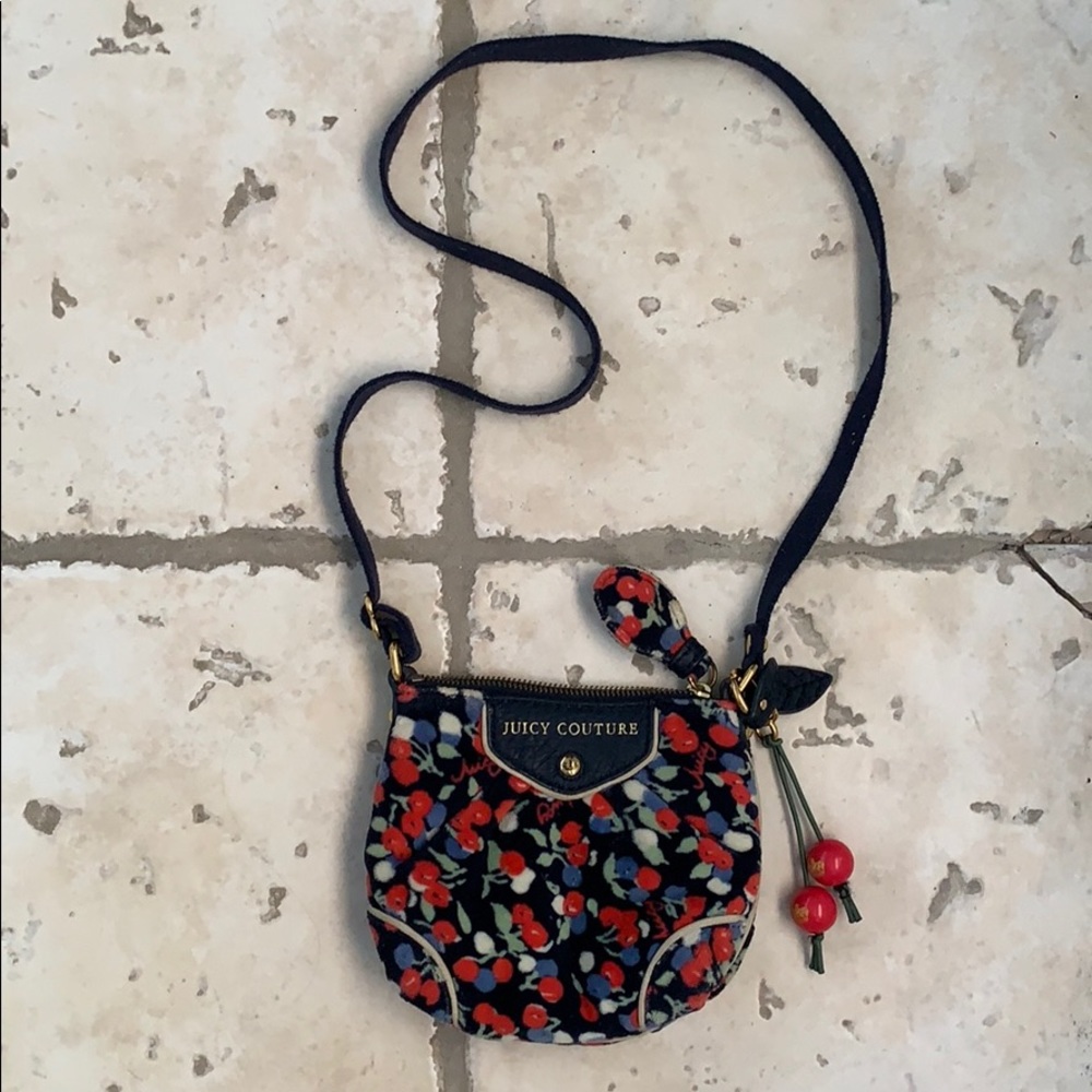 Juicy Couture Girls Purse w/ Adjustable Strap